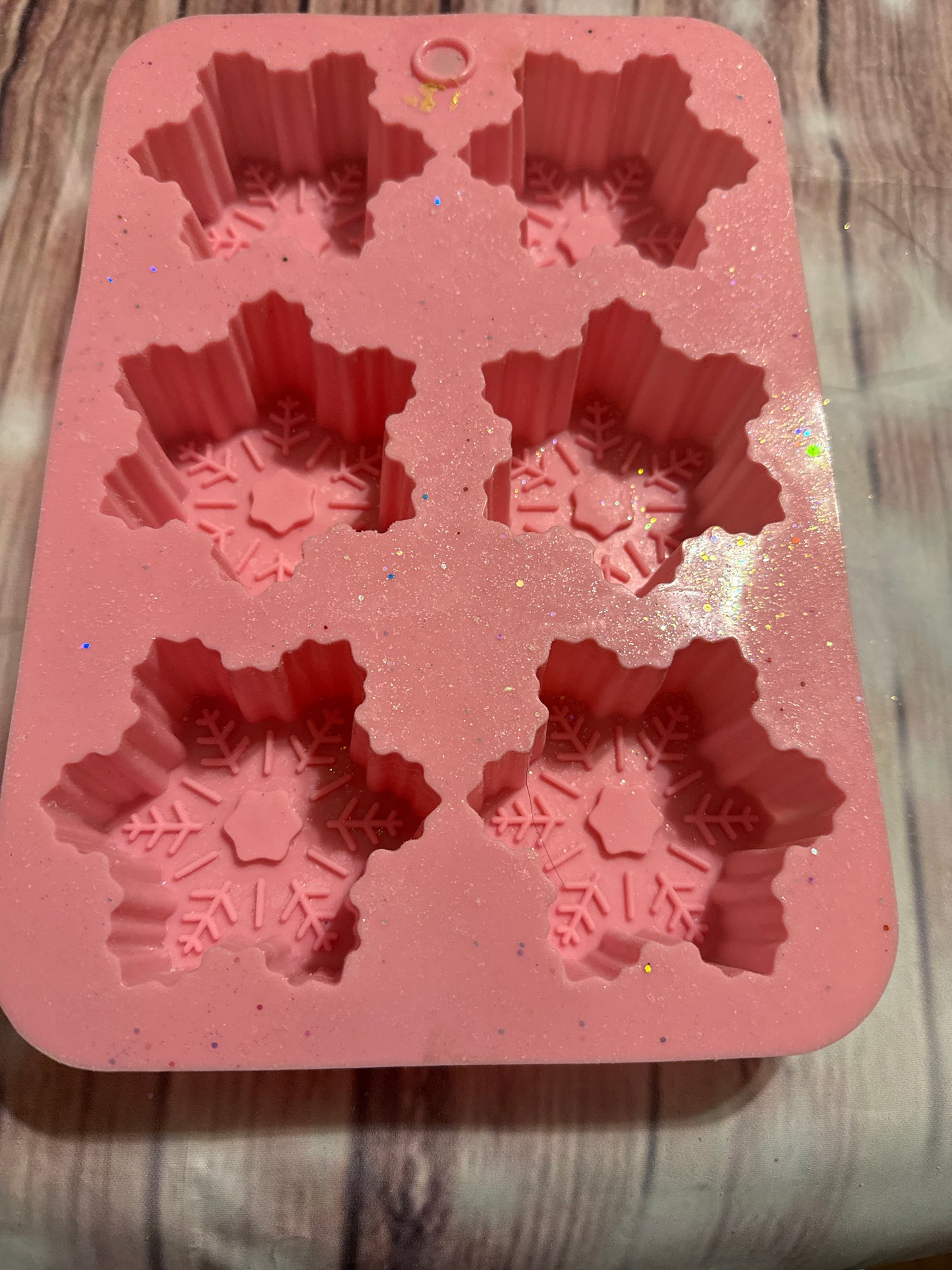 6 cavity snowflake mold