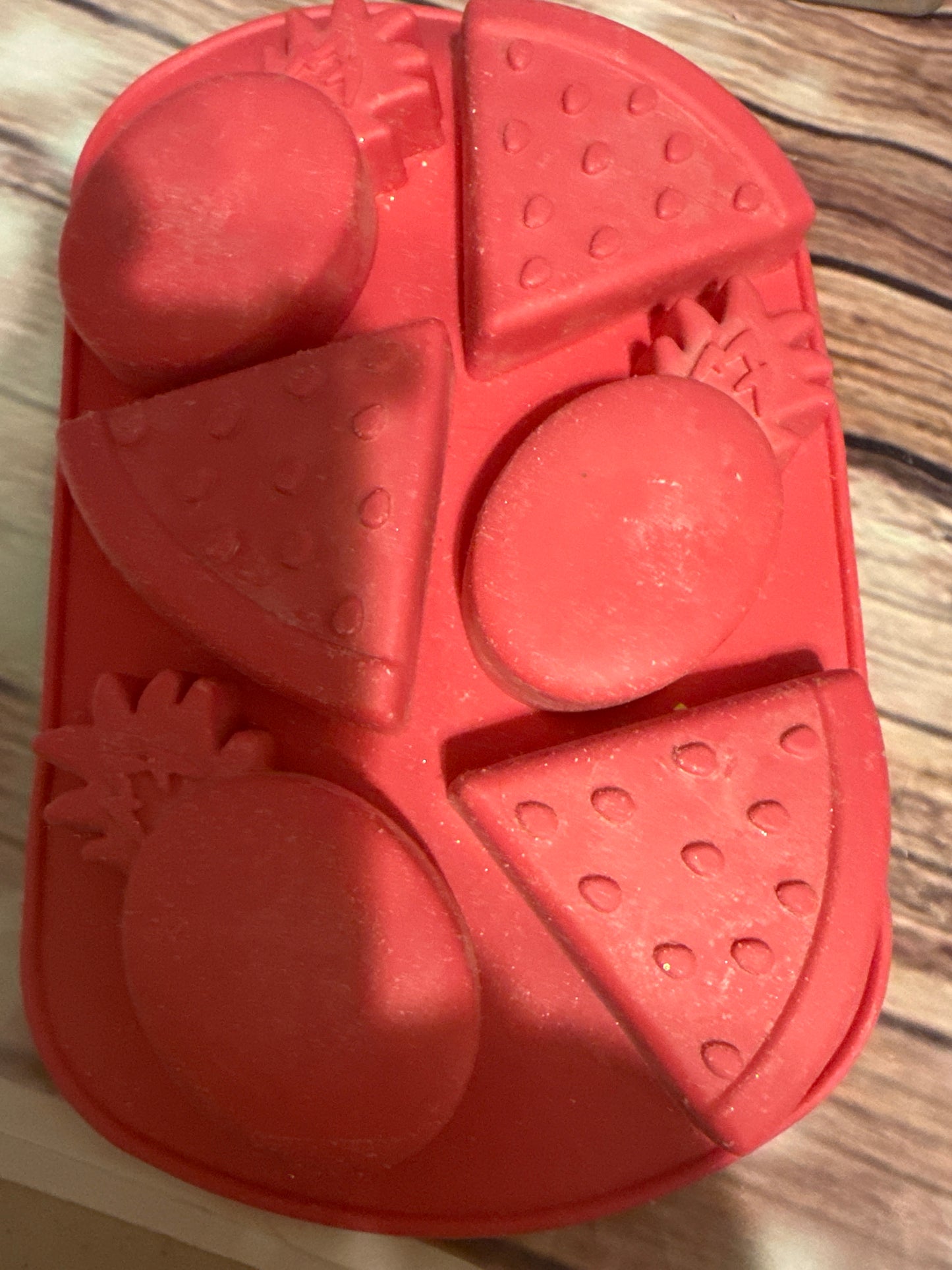 Watermelon and pineapple mold