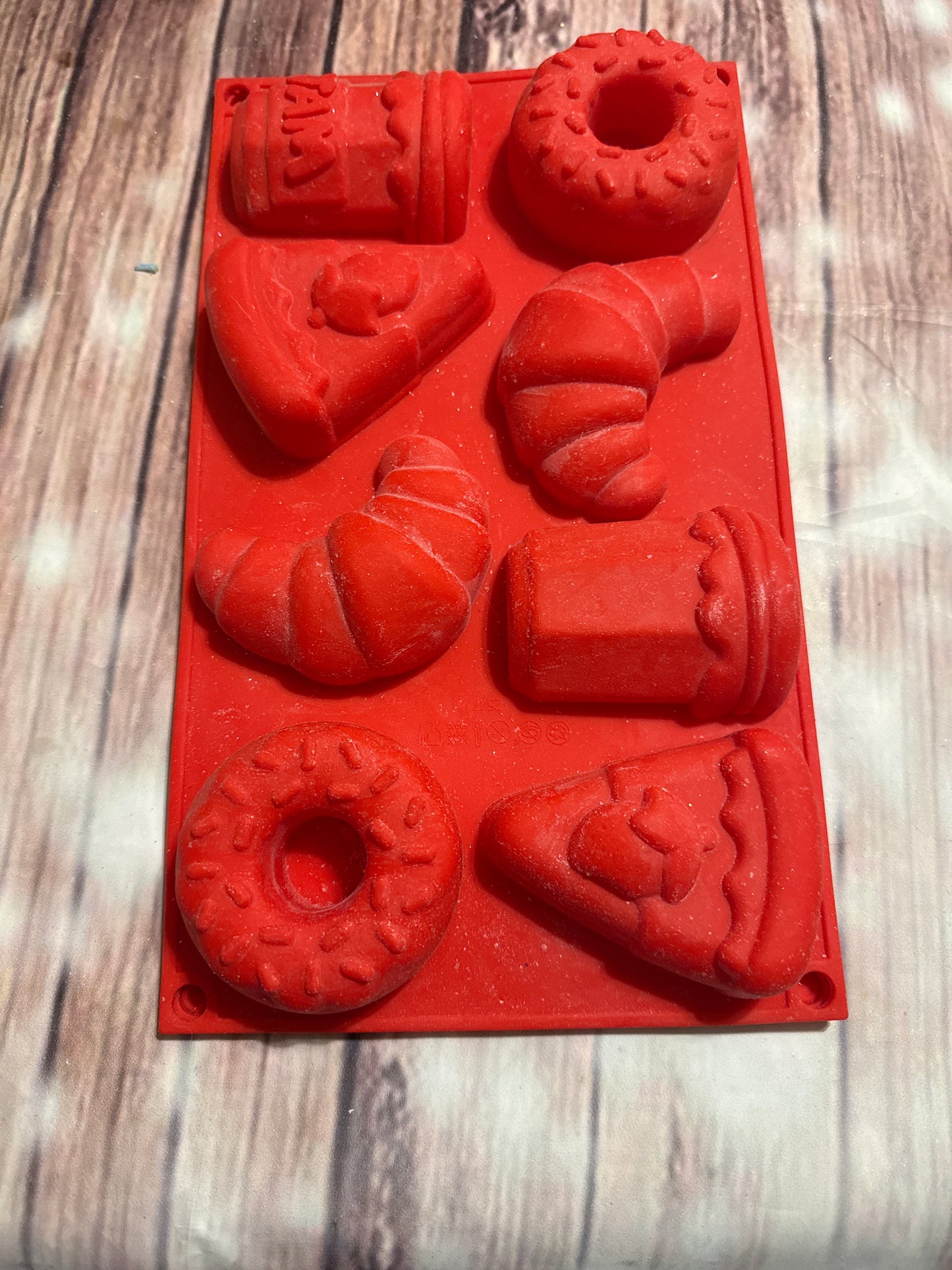 8 cavity bakery mold