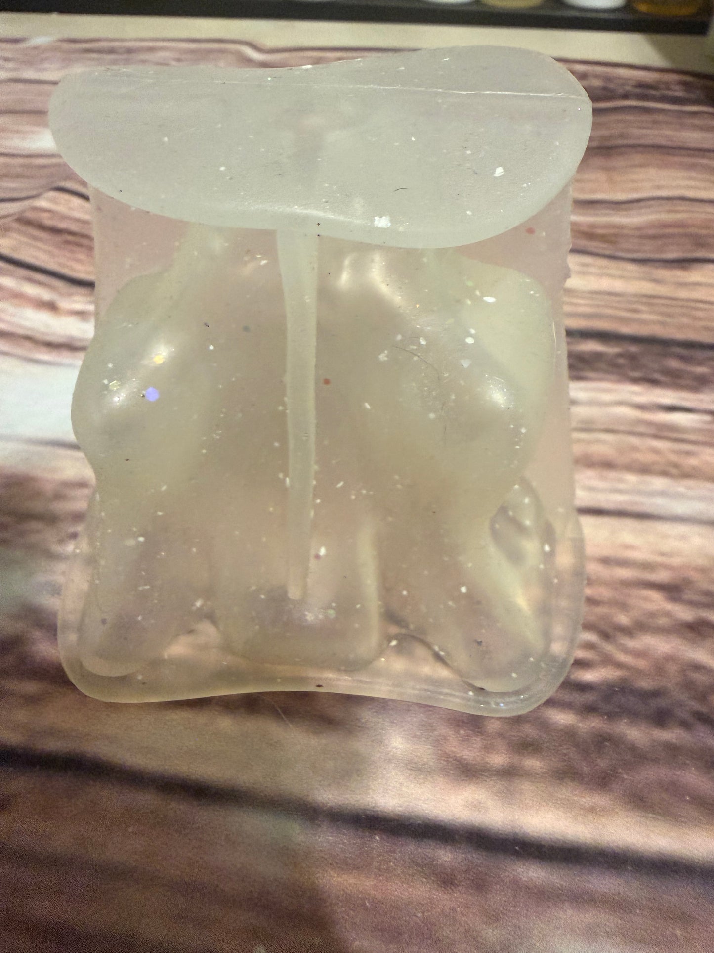 1 cavity ghost arms front mold