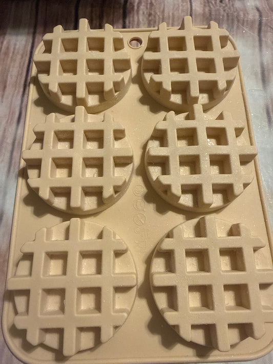 6 cavity waffle mold