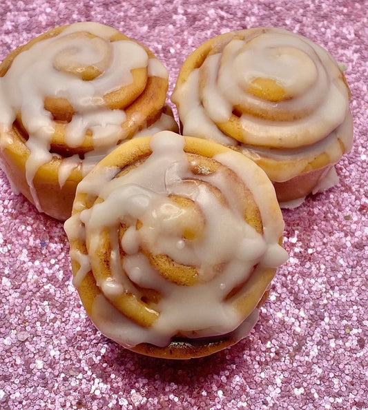 4 cavity cinnamon bun mold