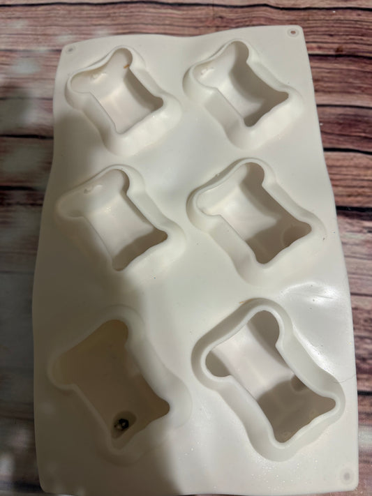 6 cavity pig mold
