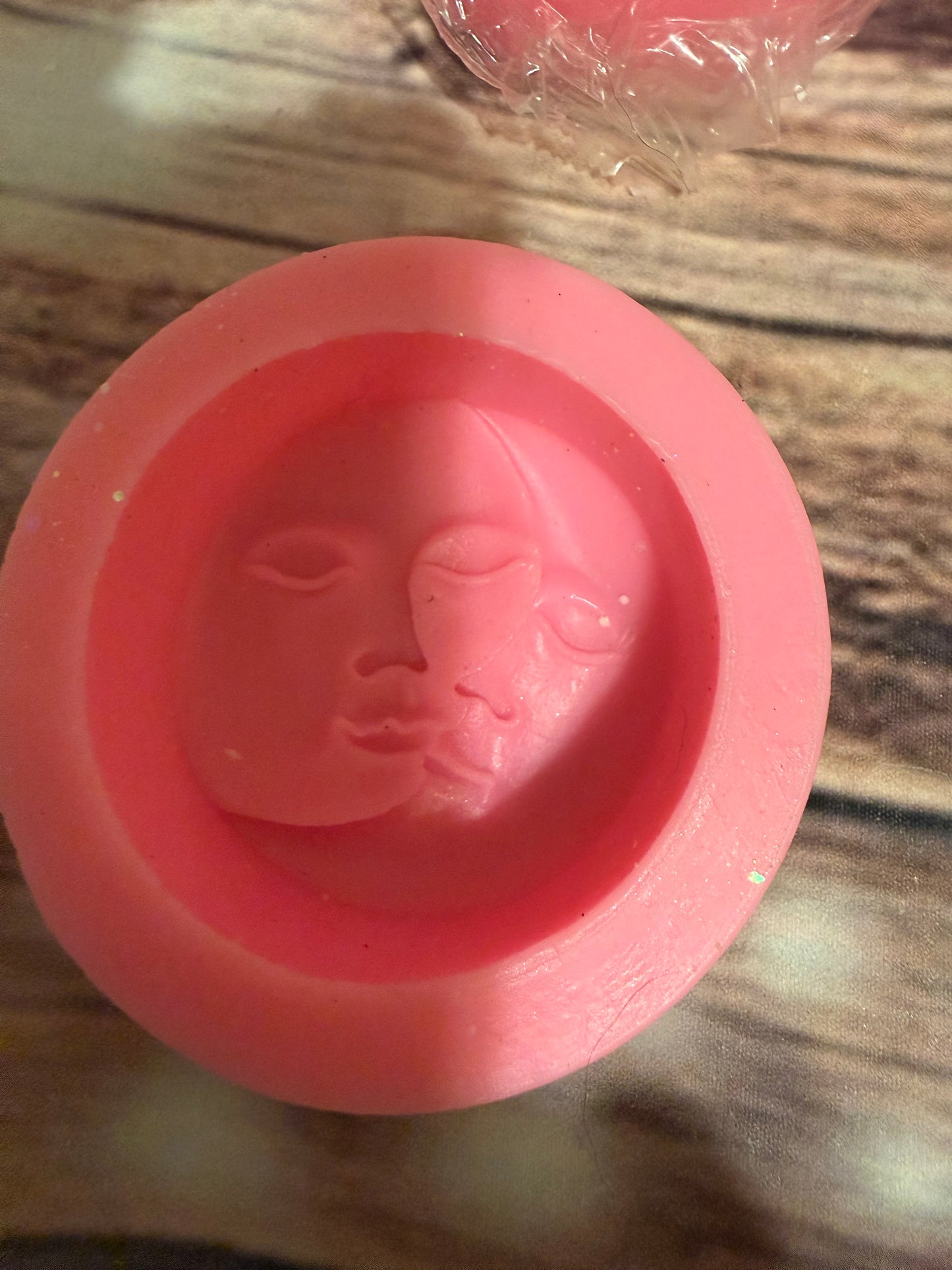 1 cavity man in the moon mold