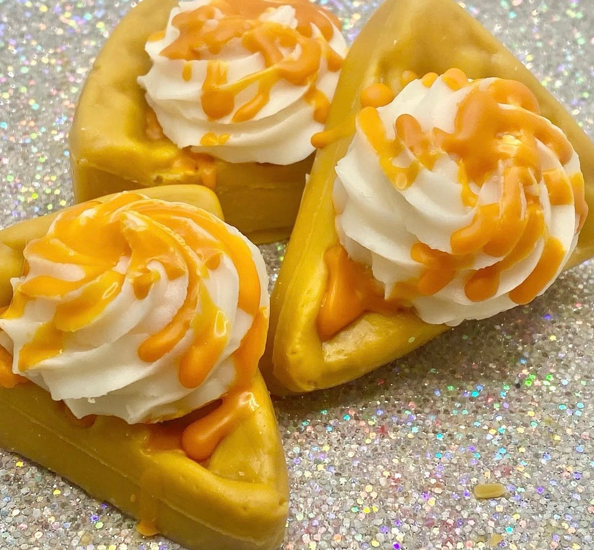 4 cavity whipped cream mold