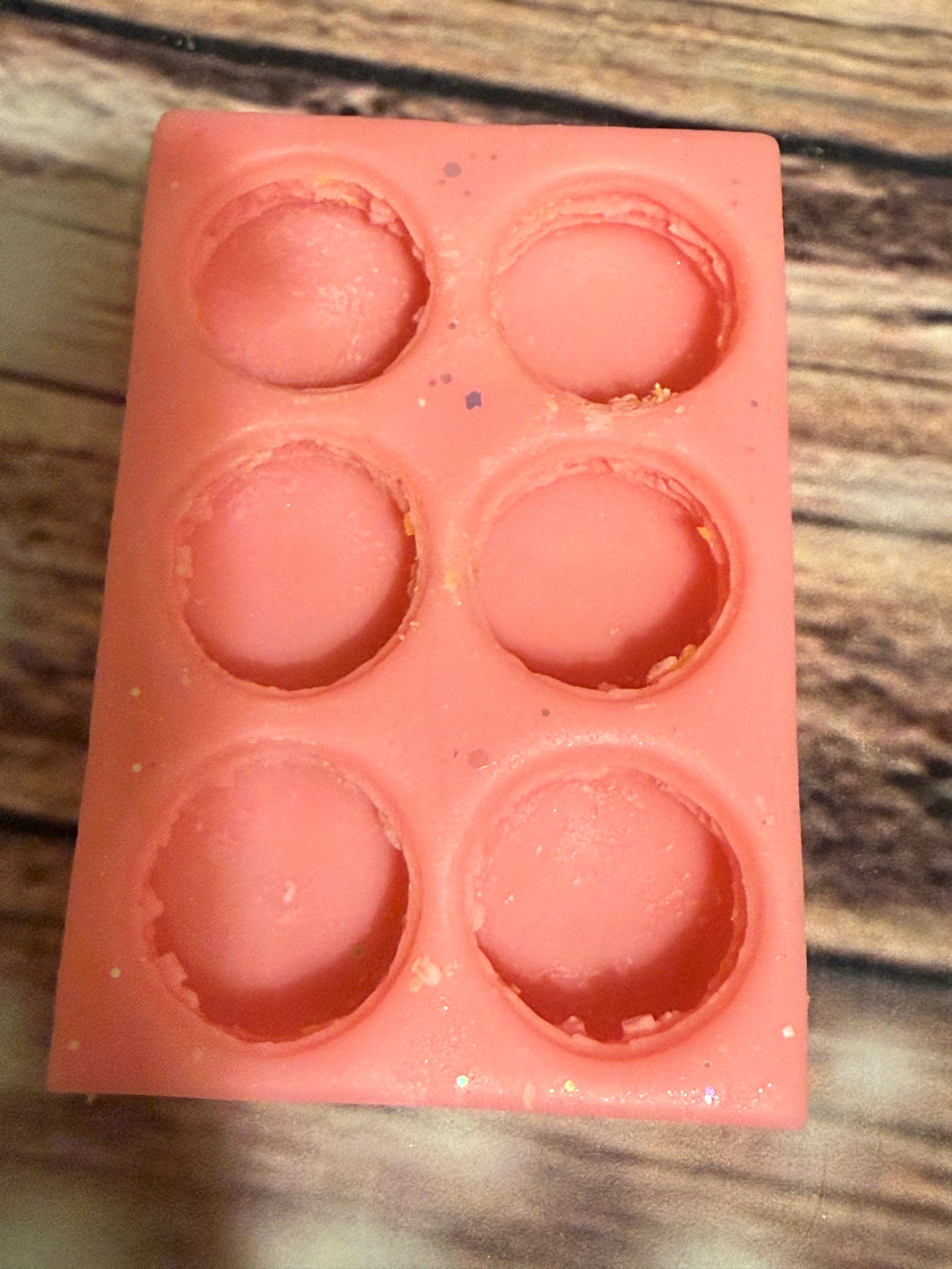 6 cavity macaron mold pink