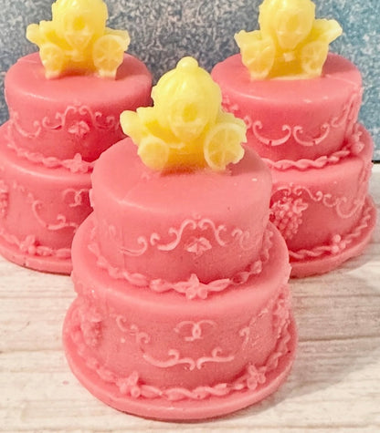 1 cavity 3 tier cake with carriage mold