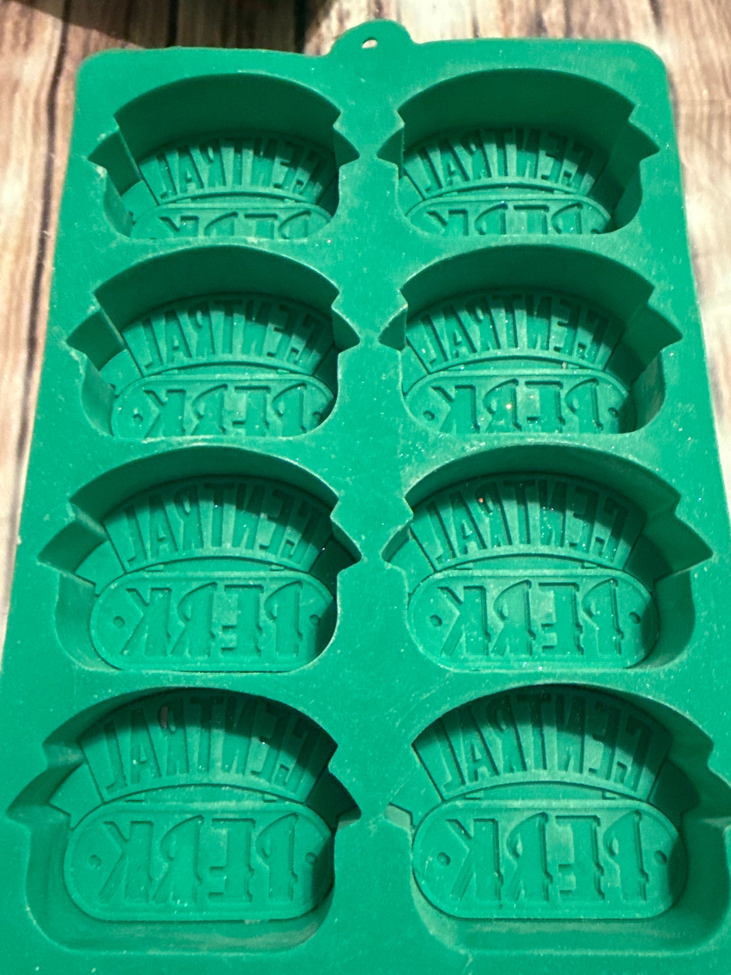 8 cavity central perk mold